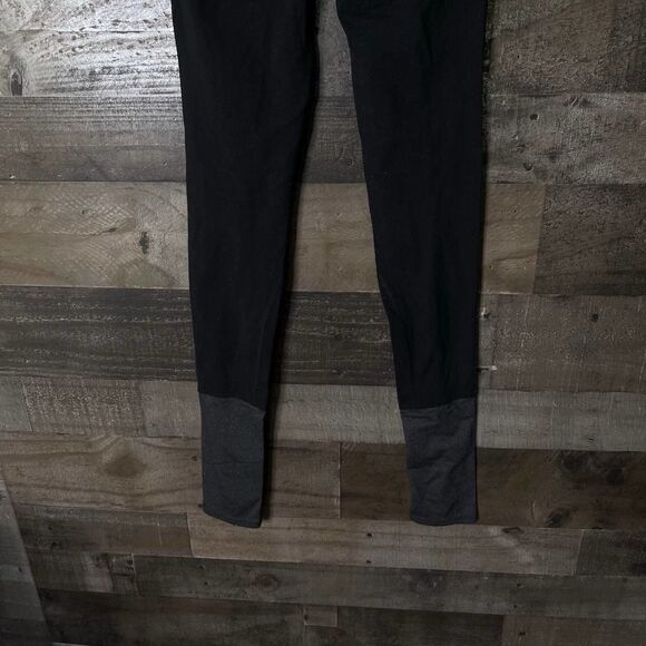 Athleta Plie Tight XS - Picture 8 of 8